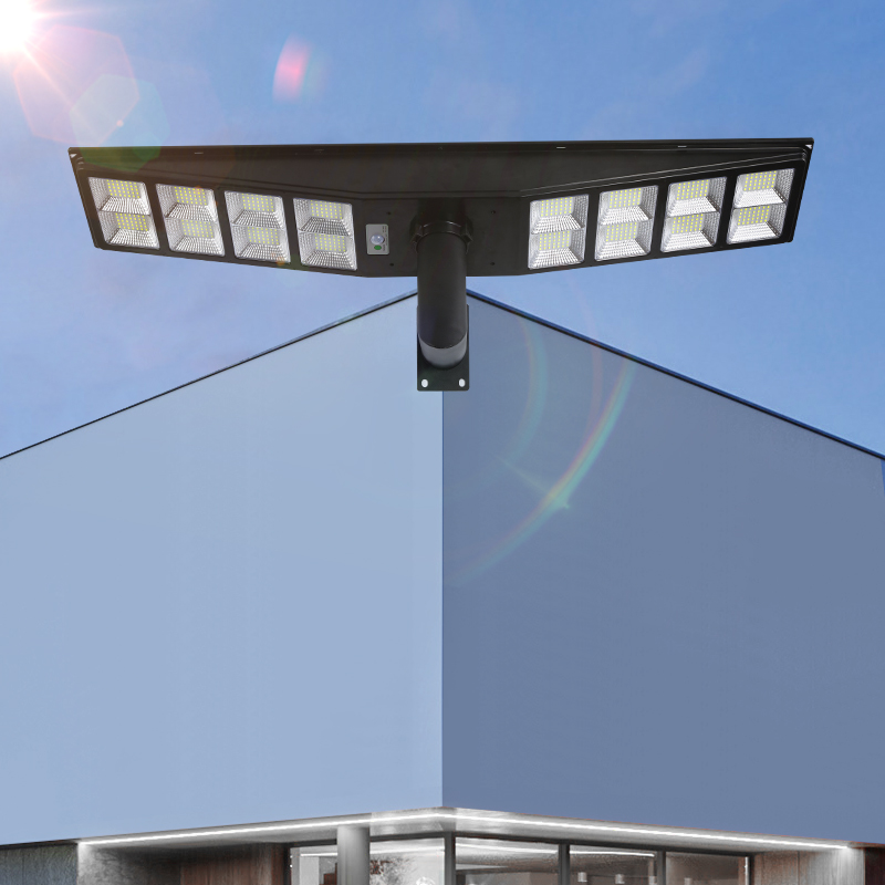 Double head luminous solar garden lamp